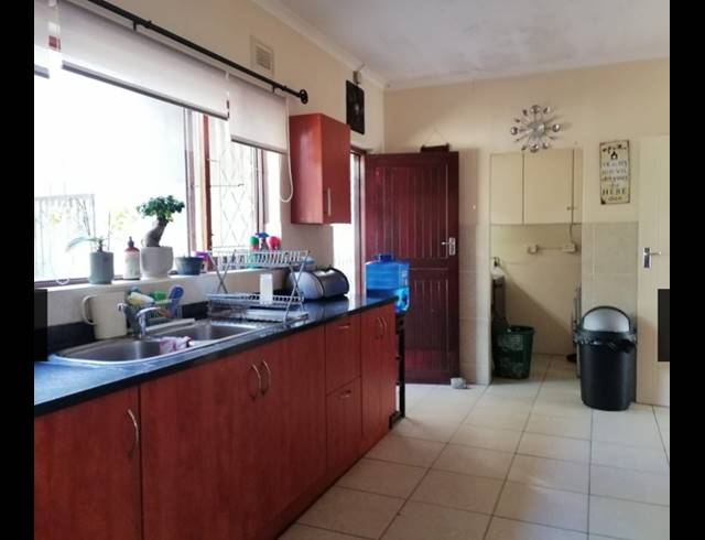 4 BEDROOM FREESTANDING FOR SALE IN SCOTTBURGH SOUTH